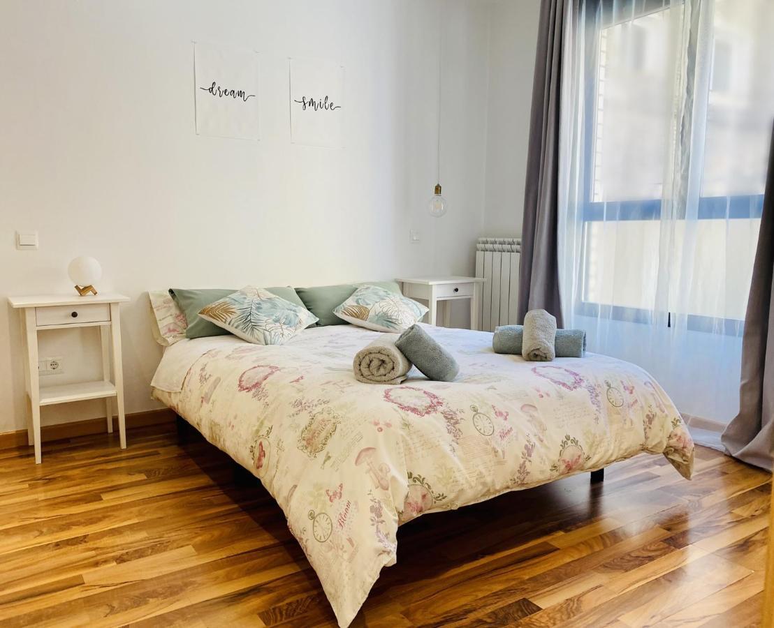 Suite Anna 萨拉戈萨 外观 照片